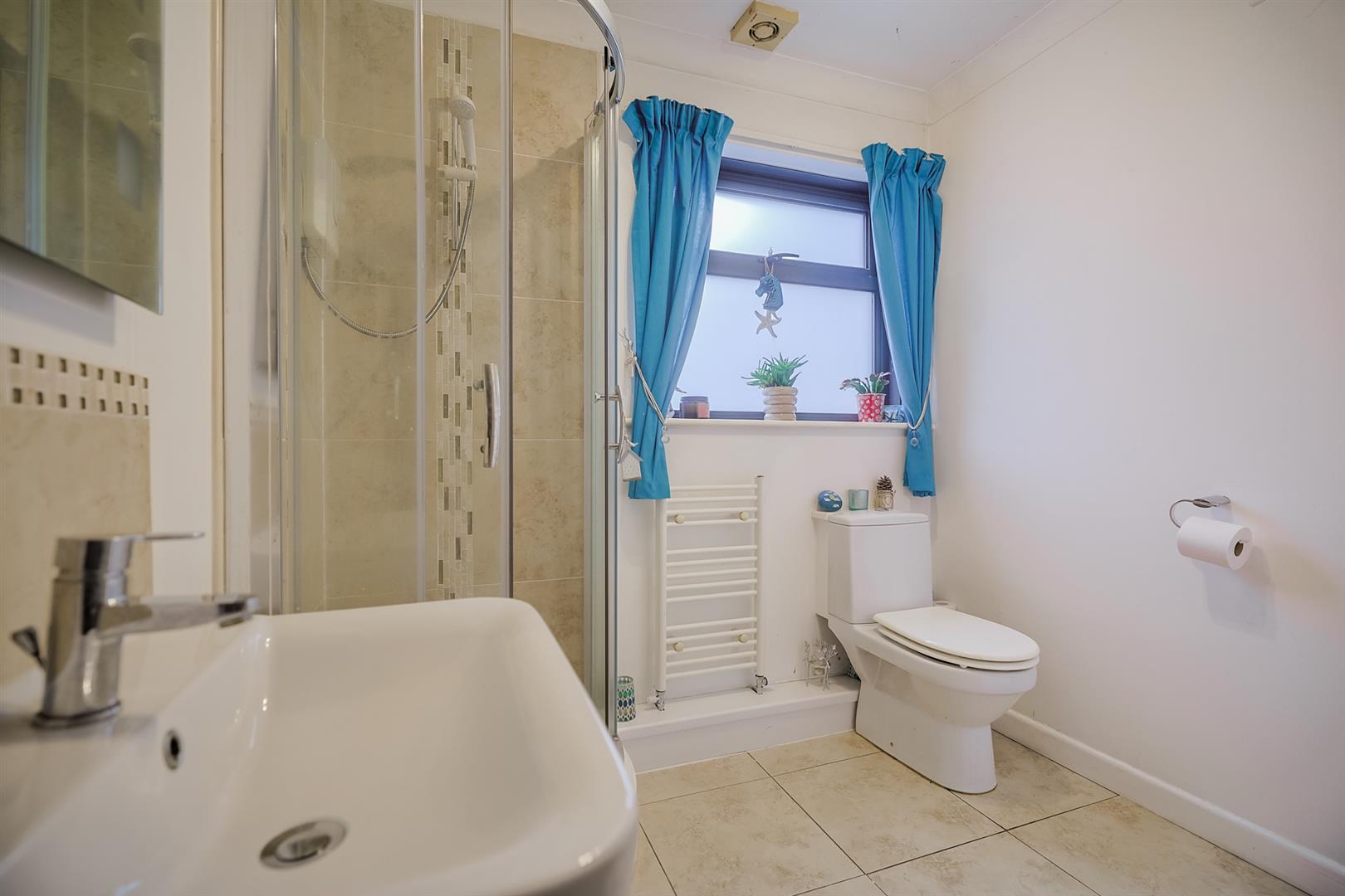 East Cliff, Pennard, Swansea, SA3 2AS